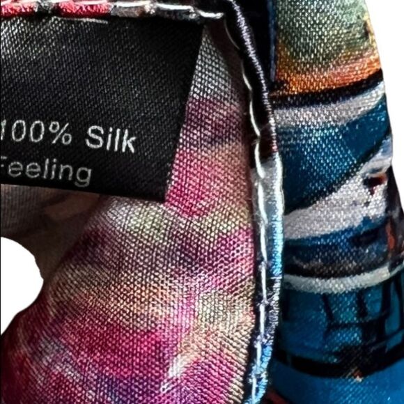 Gorgeous Silky Scarf‎ - Picture 5 of 6